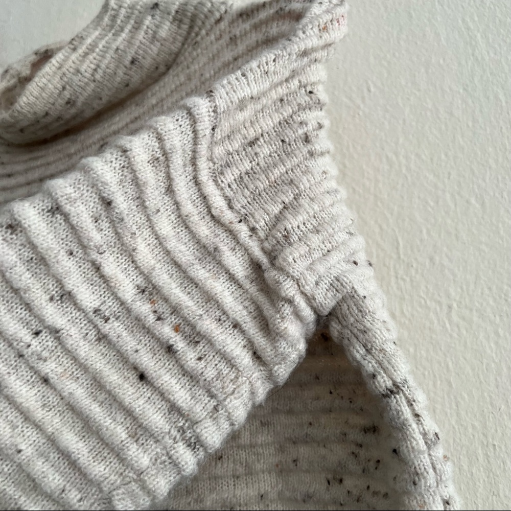 Madewell Donegal Belmont Mockneck Sweater in Coziest Yarn size XSmall - Picture 3 of 15